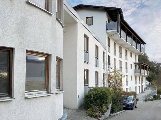 Mehrfamilienhaus zum Kauf 11 Zimmer 292,2 m² 1 m² Grundstück Bogen 94327