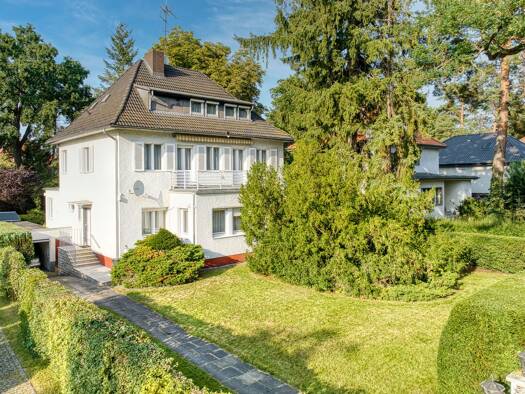 Villa zum Kauf als Kapitalanlage geeignet 2.470.000 € 10 Zimmer 274 m² 1.100 m² Grundstück Dahlem Berlin 14195