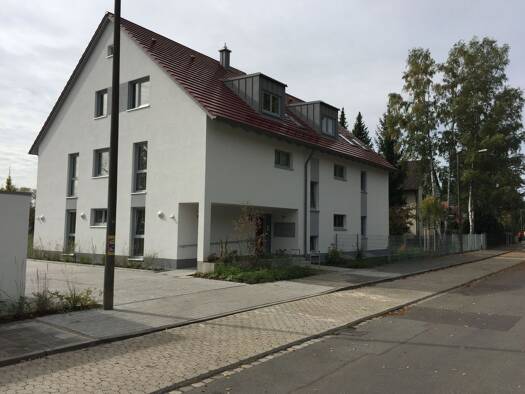 Terrassenwohnung zur Miete 950 € 2 Zimmer 65 m² Geschoss 2/3 frei ab 01.08.2026 Hinterhofstraße 28 Eibach Nürnberg 90451