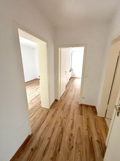 Wohnung zur Miete 655 € 3 Zimmer 77 m² 3. Geschoss frei ab sofort Bickernstraße 11 Bickern Herne 44649