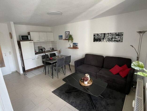 WG-Zimmer zur Miete auf Zeit 830 € 33 m² 1. Geschoss frei ab sofort Hattinger Str. 572 Linden Bochum 44879