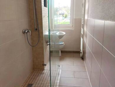Wohnung zur Miete 411 € 3 Zimmer 60,5 m² 2. Geschoss frei ab sofort Hainstraße 18 / WE 55 Thum Thum 09419