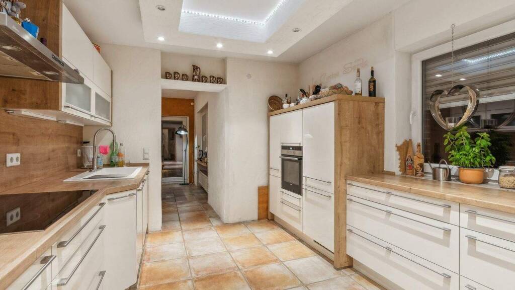 Einfamilienhaus zum Kauf 379.000 € 5 Zimmer 100 m² 684 m² Grundstück Vluyn Neukirchen-Vluyn 47506