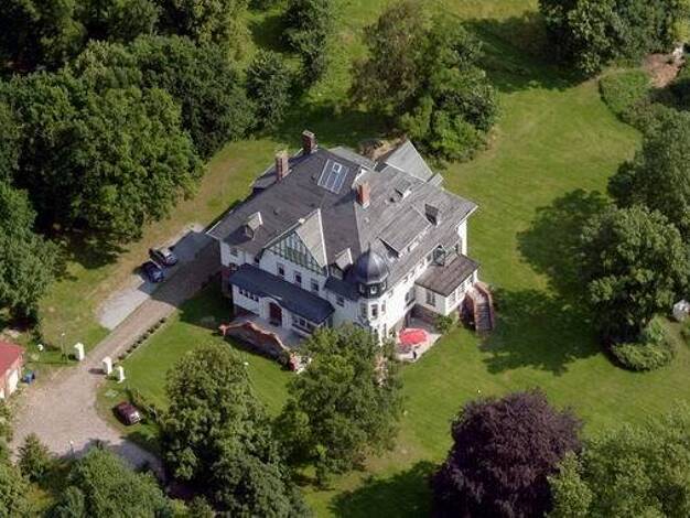 Mehrfamilienhaus zum Kauf provisionsfrei 1.290.000 € 30 Zimmer 1.122 m² 16.320 m² Grundstück frei ab sofort Karow Dorf Mecklenburg 23972