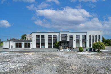 Laden zum Kauf 849.000 € 8 Zimmer 391 m² Verkaufsfläche Herzogenrath Herzogenrath 52134