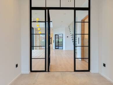 Villa zum Kauf - Neubau 1.850.000 € 6 Zimmer 351,6 m² 1.601 m² Grundstück Pfettrach Altdorf 84032