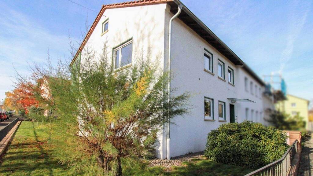 Sonstiges zum Kauf als Kapitalanlage geeignet 398.000 € 6 Zimmer 131,2 m² 321,2 m² Grundstück Rot Stuttgart 70437
