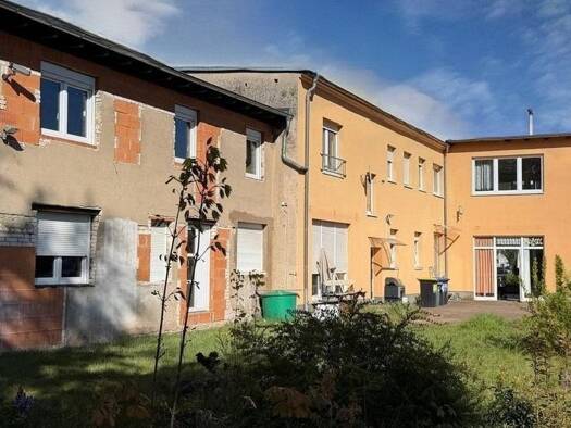 Mehrfamilienhaus zum Kauf 450.000 € 11 Zimmer 115 m² 978 m² Grundstück frei ab sofort Spremberger Vorstadt Cottbus 03050