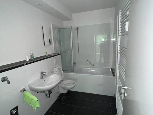 Studio zur Miete 640 € 2 Zimmer 60,9 m² 2. Geschoss In der Täpperie 4 Holsterhausen Essen 45147