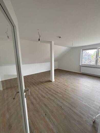 Wohnung zur Miete 700 € 77 m² Dachgeschoss, 2. Geschoss frei ab sofort Iburger Straße 70 Wellendorf Hilter 49176