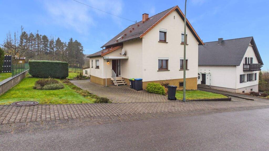 Einfamilienhaus zum Kauf 189.900 € 4 Zimmer 135 m² 712 m² Grundstück Göttelborn Quierschied 66287
