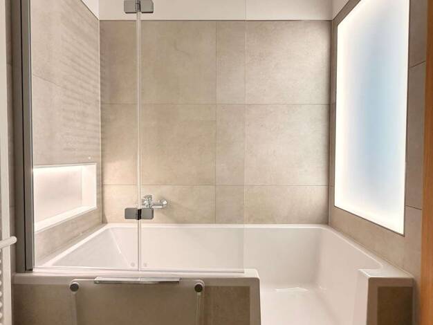 Wohnung zur Miete 510 € 2 Zimmer 51 m² 4 Geschosse frei ab sofort Ilmenau 98693