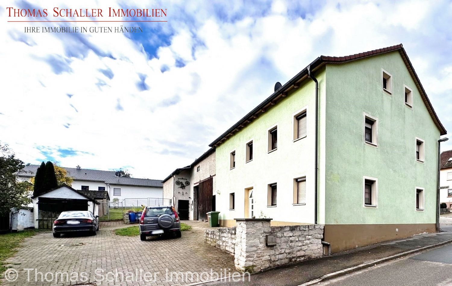 Einfamilienhaus zum Kauf 297.000 € 8 Zimmer 180 m²<br/>Wohnfläche 810 m²<br/>Grundstück Pfraunfeld Burgsalach 91790