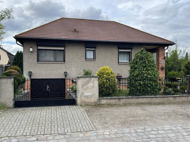 Einfamilienhaus zum Kauf provisionsfrei 680.000 € 4 Zimmer 120 m² 650 m² Grundstück Alt-Hohenschönhausen Berlin 13053