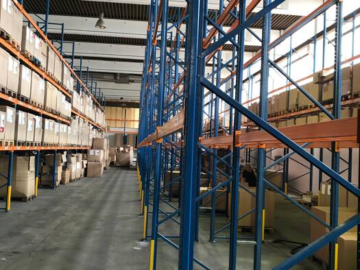 Lagerhalle zur Miete 1.300 m² Lagerfläche teilbar von 700 m² bis 1.300 m² Leichendorf Zirndorf 90513