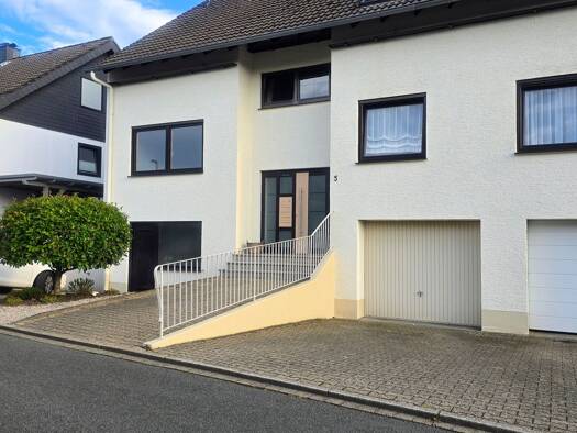 Terrassenwohnung zum Kauf provisionsfrei 145.000 € 2 Zimmer 64,1 m² Geschoss 1/2 frei ab sofort Becke Hemer 58675