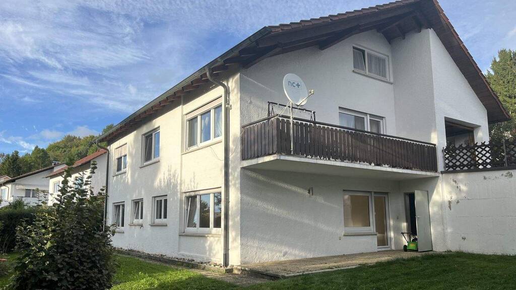 Mehrfamilienhaus zum Kauf 349.000 € 6 Zimmer 138 m² 960 m² Grundstück Wehingen 78564