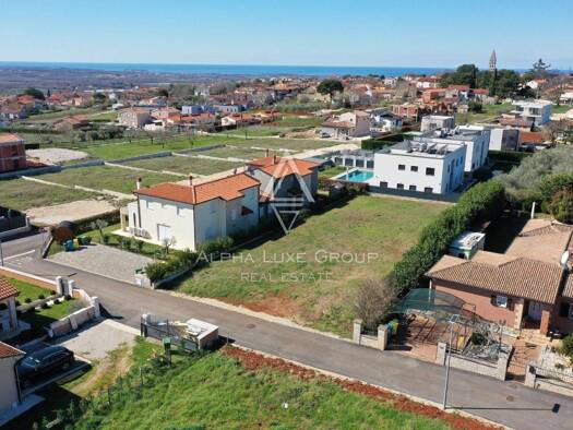 Wohn- und Gewerbegrundstück zum Kauf 170.000 € Kaštelir, Kaštelir-Labinci Kaštelir 52464