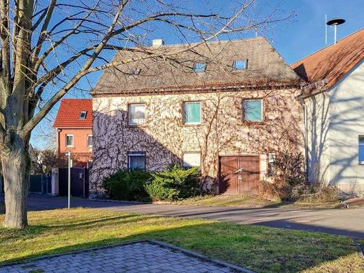 Haus zur Versteigerung 9.000 € 220 m² 384 m² Grundstück An der Lieske 1 Freiroda Naumburg (Saale) 06628