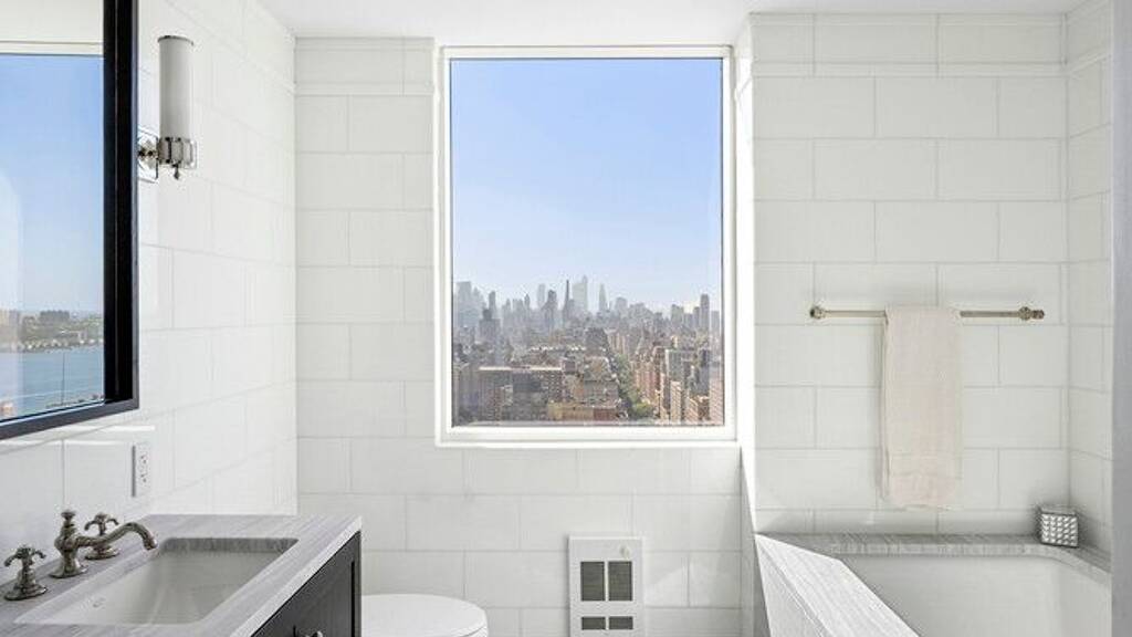 Wohnung zum Kauf 3.251.681 € 3 Zimmer 199,4 m² 2628 BROADWAY 34 New York City 10025