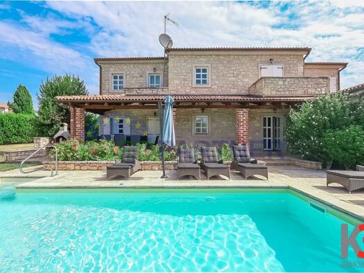 Villa zum Kauf 750.000 € 5 Zimmer 269 m² 1.553 m² Grundstück Poreč 52440