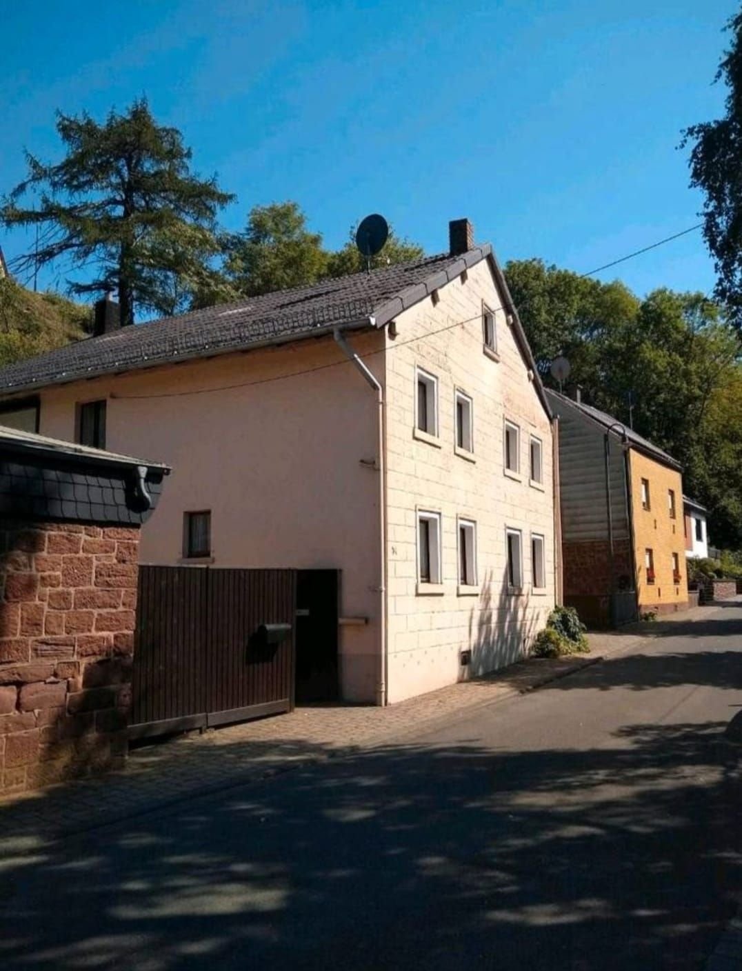 Haus zum Kauf 178.000 € 6 Zimmer 134 m²<br/>Wohnfläche 695 m²<br/>Grundstück Vlatten Heimbach 52396