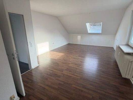 Wohnung zur Miete 630 € 2 Zimmer 63 m² 2 Geschosse frei ab sofort Schlangenbad 65388