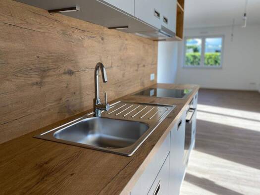 Wohnung zur Miete 975 € 3 Zimmer 75,1 m² 1. Geschoss Kirchstraße 6 Brinkum Stuhr 28816