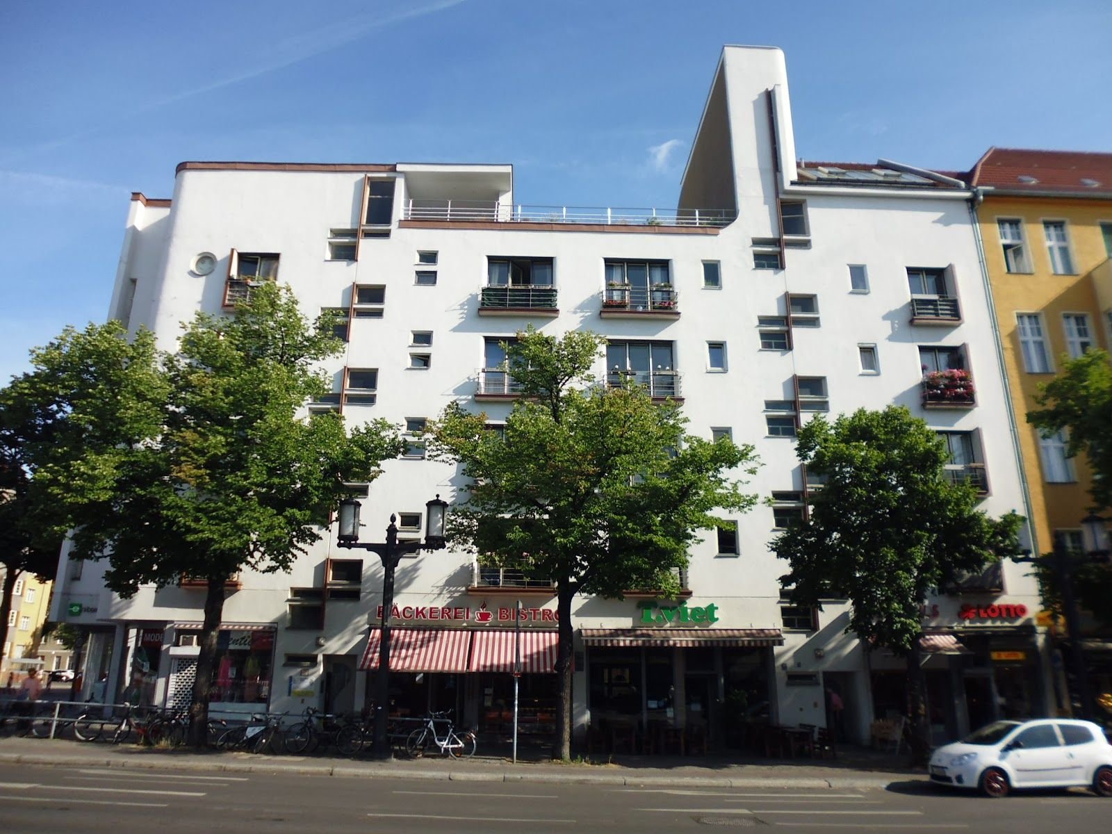 Verkaufsfläche zur Miete provisionsfrei 2.065 € 41,3 m²<br/>Verkaufsfläche Kaiserdamm 25 Westend Berlin 14057