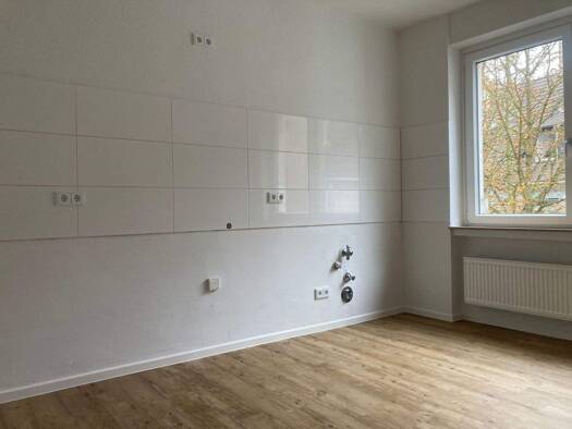Wohnung zur Miete 750 € 3 Zimmer 76,2 m² 2. Geschoss Breslauer Str. 98 Frohnhausen Essen 45145