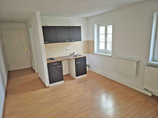Wohnung zur Miete 200 € 1 Zimmer 23 m² 2. Geschoss Bahnhofstraße Radeberg 01454