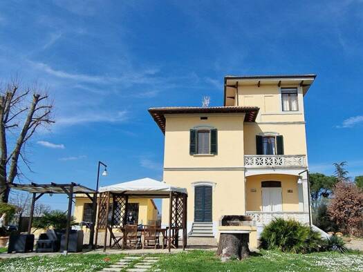 Haus zum Kauf 990.000 € 350 m² Monte San Savino 52048