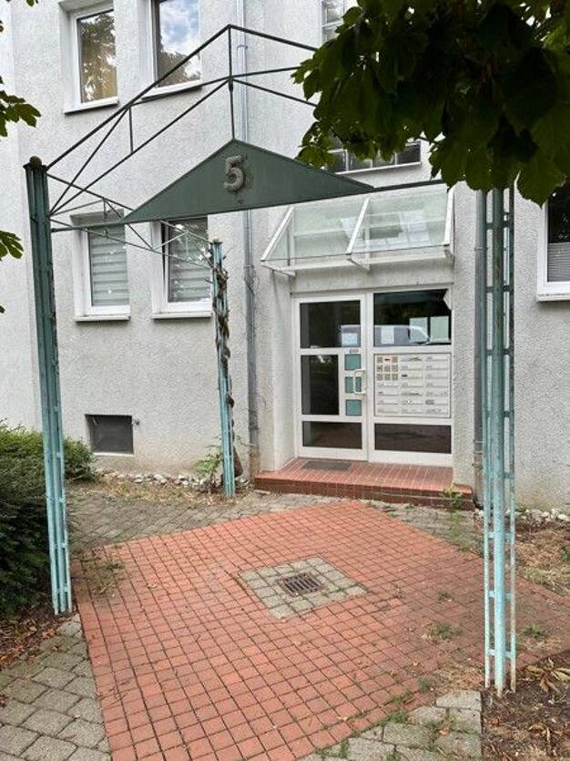 Wohnung zur Miete 949 € 4 Zimmer 97,6 m² Dachgeschoss frei ab 04.06.2025 Kastanienstr. 5 Manzen - Ursenwang - St. Gotthart Göppingen 73037