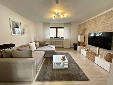 Wohnung zur Miete 750 € 2 Zimmer 70 m² Dachgeschoss Saarbrücken / Dudweiler 66125