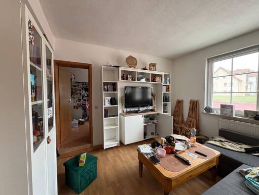 Wohnung zur Miete 480 € 4 Zimmer 100 m² Geschoss 1/2 frei ab 01.10.2026 Henfstädt 98660