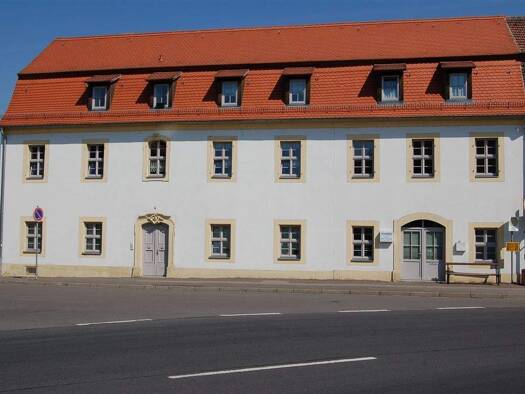 Mehrfamilienhaus zum Kauf 450.000 € 16 Zimmer 419,1 m² 397 m² Grundstück Torgau 04860