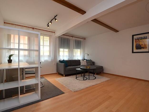 Wohnung zur Miete 850 € 2 Zimmer 56 m² 1. Geschoss frei ab sofort Ochsenfurt 97199