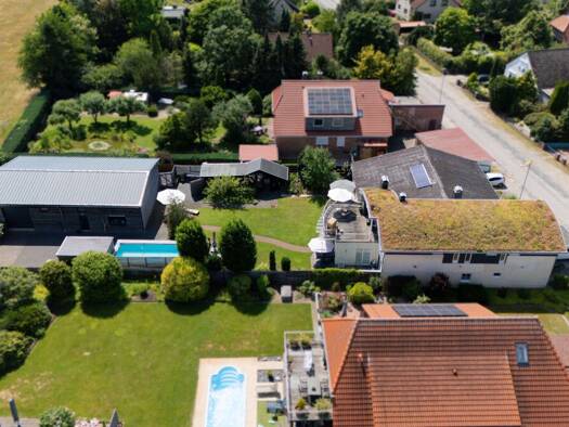 Haus zum Kauf 1.200.000 € 11 Zimmer 381 m² 1.656 m² Grundstück Berkhof Wedemark 30900