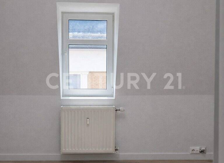 Gewerbeobjekt zum Kauf als Kapitalanlage geeignet 529.000 € 16 Zimmer 400 m² 297 m² Grundstück Ostviertel Gera 07545