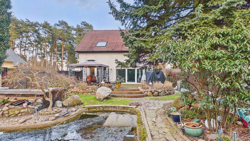 Einfamilienhaus zum Kauf 395.000 € 5 Zimmer 165 m² 1.067 m² Grundstück frei ab 01.06.2026 Kiekebusch Cottbus 03051