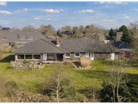 Bungalow zum Kauf 950.000 € 6 Zimmer 160 m² 2.198 m² Grundstück Schobüll Husum 25813