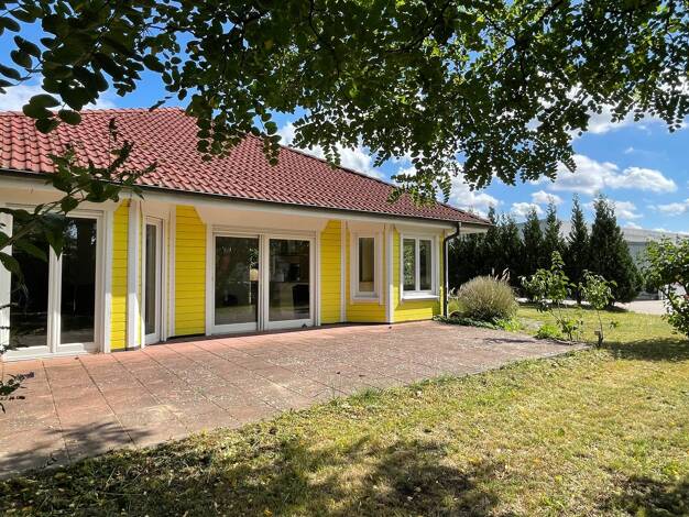Bürogebäude zur Miete 9 € 4 Zimmer 44 m² Bürofläche Schwarzenbek 21493