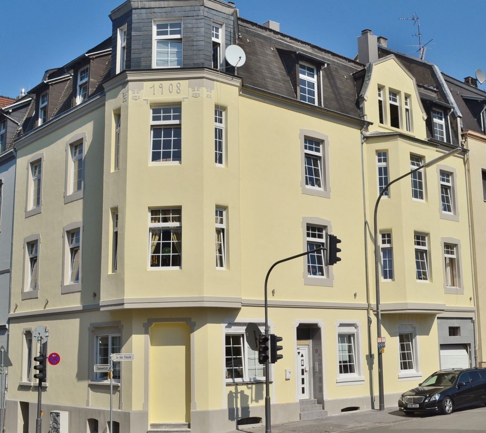 Mehrfamilienhaus zum Kauf als Kapitalanlage geeignet 515.000 € 14 Zimmer 459 m²<br/>Wohnfläche 200 m²<br/>Grundstück Fleute Wuppertal 42389