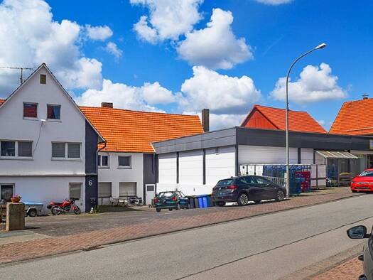 Haus zum Kauf 220.000 € 4 Zimmer 303,7 m² 1.384 m² Grundstück Goddelsheim Lichtenfels 35104