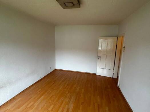 Wohnung zur Miete 390 € 1 Zimmer 22 m² frei ab sofort Glückstadt 25348