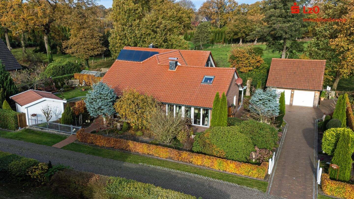 Immobilie in Edewecht - Modernes Mehrgenerationenhaus mit Einliegerwohnung - Bild 0