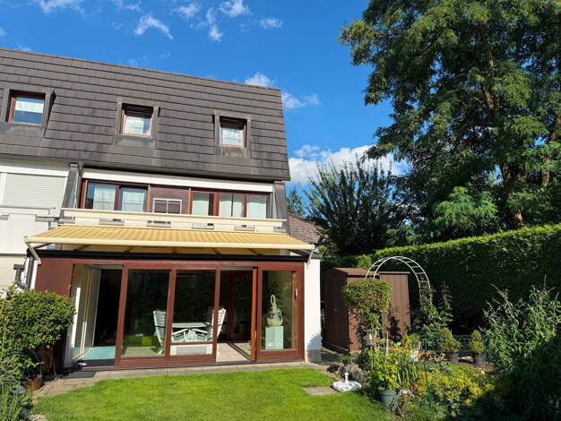 Reihenendhaus zum Kauf 899.500 € 5,5 Zimmer 162,3 m² 273 m² Grundstück Zorneding 85604