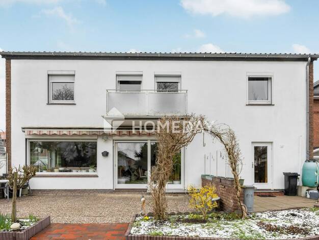 Doppelhaushälfte zum Kauf 329.000 € 6 Zimmer 216 m² 888 m² Grundstück Brake Brake (Unterweser) 26919