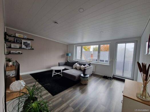 Wohnung zur Miete 950 € 4 Zimmer 125 m² 1. Geschoss frei ab 02.05.2026 Ipwege Rastede/ Wahnbek 26180