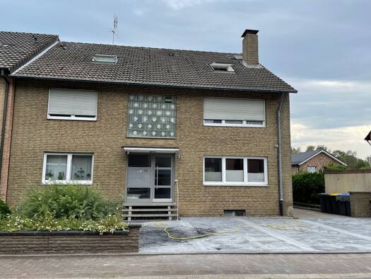 Wohnung zur Miete 490 € 3 Zimmer 64 m² Geschoss 2/3 frei ab 01.12.2026 Hervest Dorsten 46284